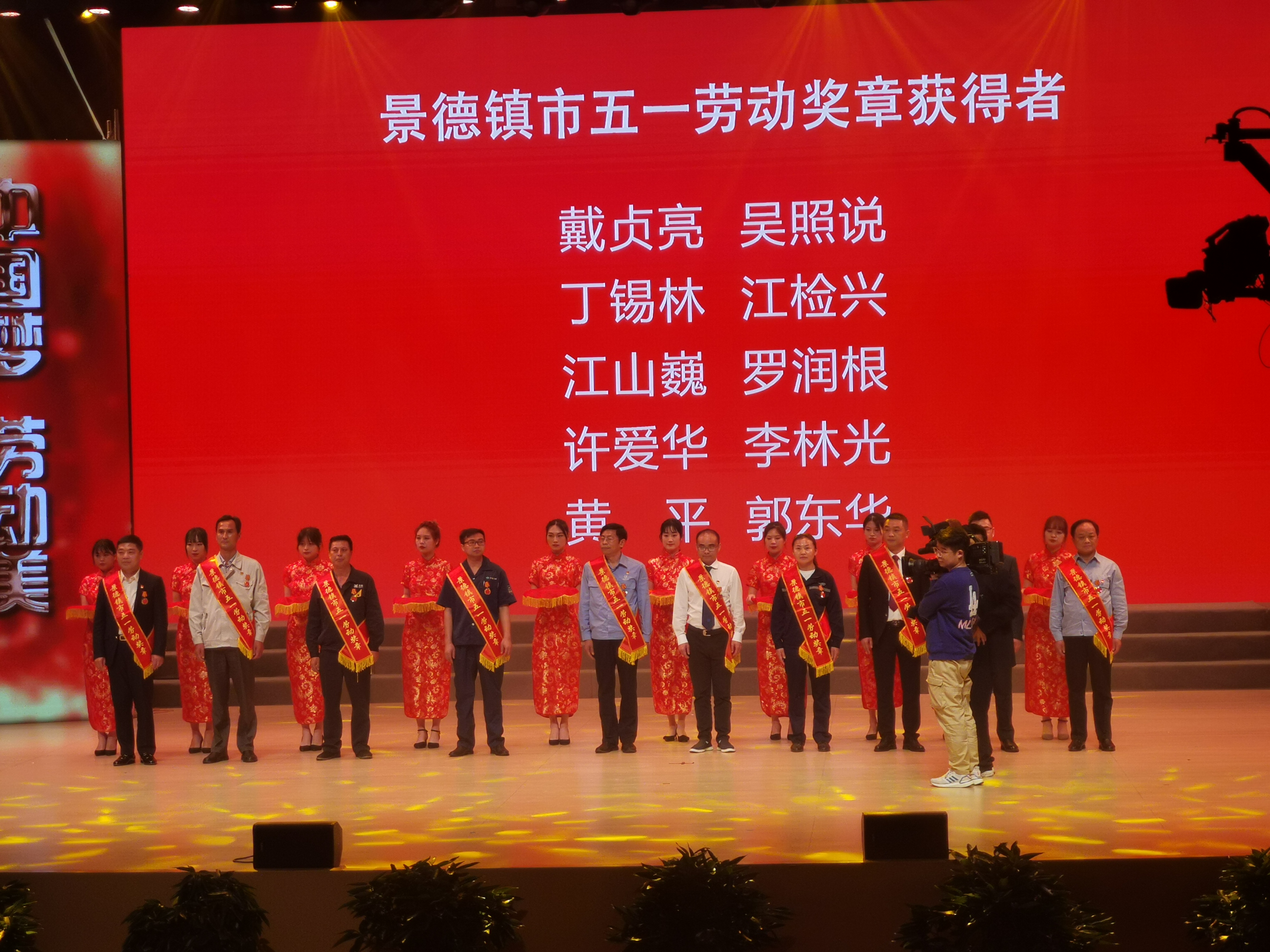 微信图片_20210430172304.jpg 微信图片_20210430172304.jpg
