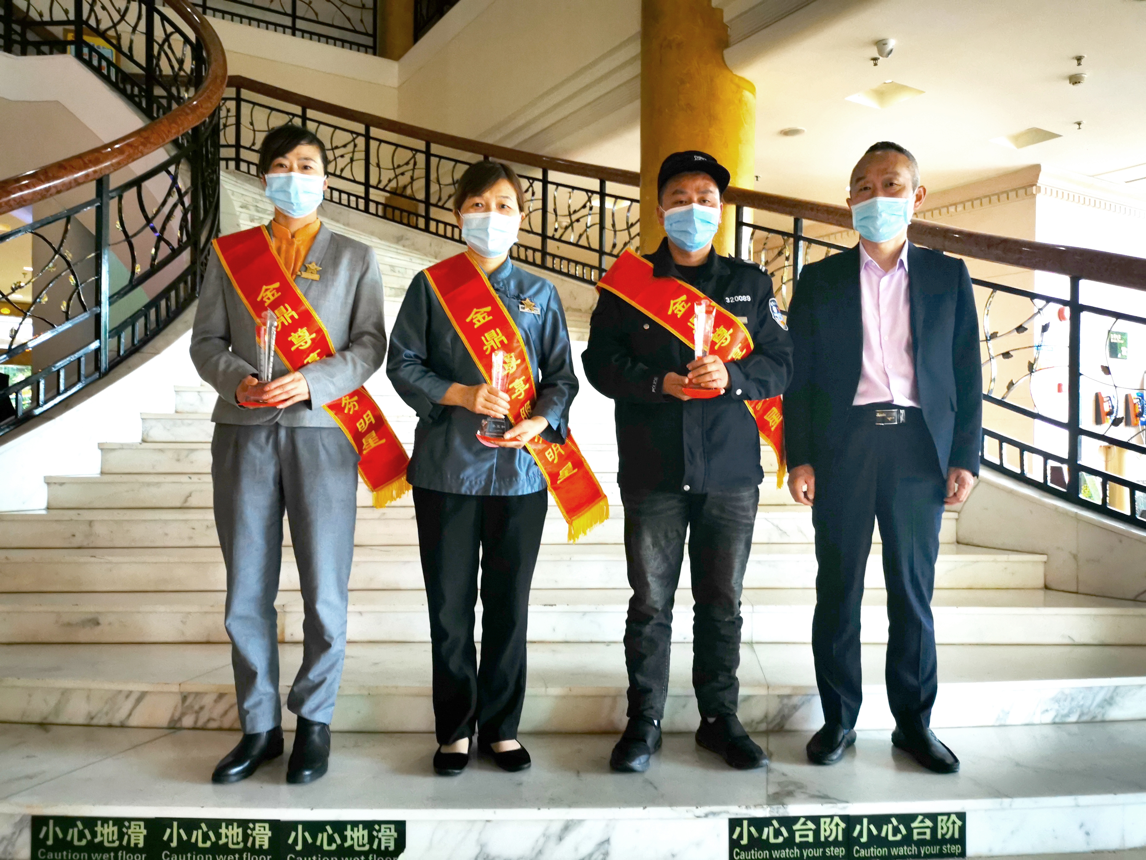 微信图片_20220415095438.jpg 微信图片_20220415095438.jpg