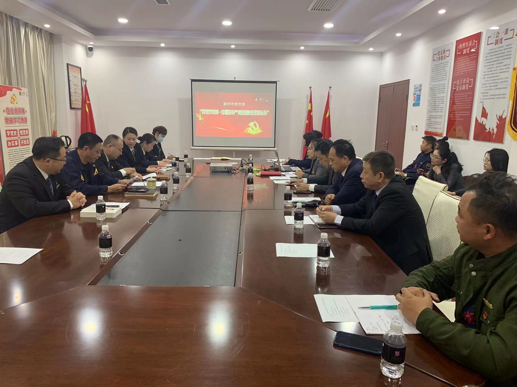 党史主题宣讲教育现场3.jpg 党史主题宣讲教育现场3.jpg