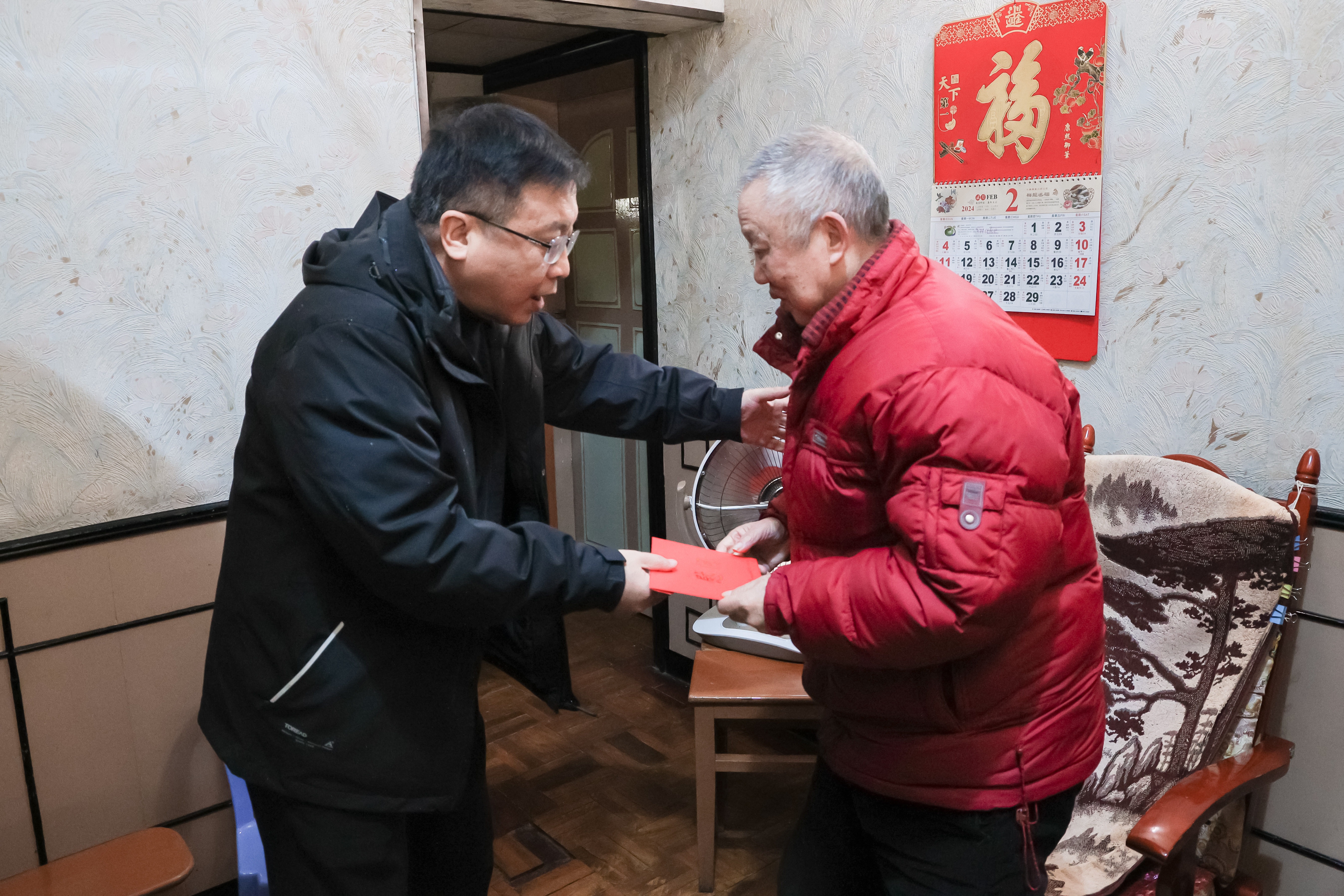 图片4.jpg 图片4.jpg
